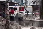 Оцепленная в Москве улица из-за похожего на мину предмета попала на видео