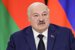 Лукашенко предложил забирать лазурные автобусы из Петербурга с одной целью