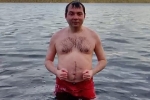 Переживший покушение российский губернатор показал шрам после ножевого ранения