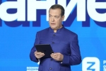 Медведев раскрыл причины кредитования Западом стран Юга