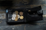 Москвич потерял 1,7 миллиона рублей после знакомства с девушкой в интернете