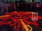 Калужане зажгли свечи памяти на площади Победы