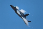     J-20   F-35