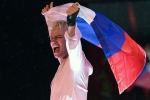 «Песни попали в яблочко». Песков объяснил, почему Путин сделал SHAMAN заслуженным артистом России