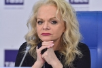 Лариса Долина продала пятикомнатную квартиру и отдала мошенникам 180 миллионов рублей. В афере нашли украинский след