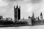 Британский парламент взбесился после срыва планов нанести удар по СССР