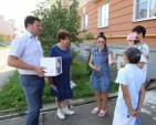 В Калуге проходит акция «Собери ребёнка в школу»