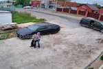 В Подмосковье шестеро мужчин похитили дальнего родственника и попали на видео