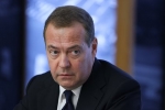 Медведев допустил организацию санитарного кордона на Украине до Польши