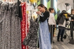 Доля Китая в российском импорте одежды оказалась рекордной
