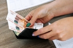 Россиянам назвали способы узнать о непогашенных долгах по кредитам