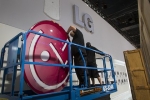 LG       