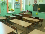 Родители поблагодарили за два выходных в школах Кировского района