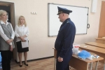 Депутат Госдумы рассказал об изъятых у напавшего на челябинскую школу предметах