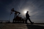Экономист предсказал цену нефти в случае атаки Израиля на Иран
