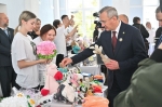 Владислав Шапша принял участие в благотворительной акции «Белый цветок» в Калуге