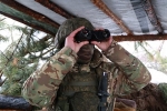 Российский дрон точным сбросом уничтожил оставленный ВСУ минный шлагбаум и попал на видео