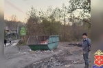 Россиянин похитил мусорные контейнеры из одного города и установил в другом
