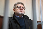 Прокуратура оспорила приговор бывшему главному наркологу России за хищения