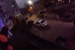Россиянка выпала с пятого этажа на козырек подъезда и попала на видео