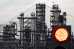 В России сотрудников нефтегазовой компании эвакуировали из-за угрозы атаки БПЛА