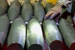 В ВСУ пожаловались на нехватку половины артиллерийских боеприпасов