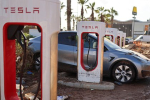      Tesla