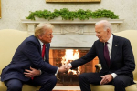В США назвали единственный повод для сплочения Трампа и Байдена