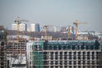 Предсказаны последствия ослабления рубля для рынка жилья в России