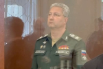 Суд продлил арест на усадьбу и машины экс-замминистра обороны Иванова