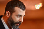 Ургант пошутил над отношениями Познера с руководством Первого канала