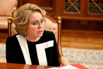 В Совфеде потребовали разъяснить регионам переход на клинические рекомендации оказания медпомощи. Чем недовольны врачи?