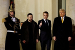 Встреча Зеленского с Макроном и Трампом завершилась спустя полчаса