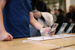 iPhone  