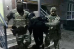 ФСБ показала задержание и допрос готовившего диверсию россиянина с паспортом Германии