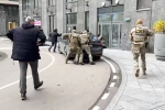 Задержание сотрудников мошеннических кол-центров в Москве попало на видео