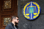 На Украине обвинили в госизмене автора закона о русском языке