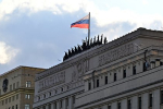 Российский военный на себе вынес с поля боя двух раненых бойцов под минометным обстрелом
