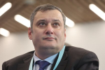 Хинштейн раскритиковал чиновников за слова о ситуации на фронте