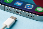    iPhone  USB-C