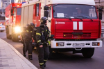 К тушению возникшего из-за ВСУ пожара на российской нефтебазе пришлось привлекать поезда
