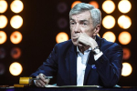 Раскрыты подробности состояния телеведущего Николаева после операции на ноге