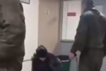Контрактников избили дубинкой и шокером в воинской части перед отправкой на СВО. Что известно о происшествии?