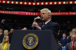 Трамп заявил о намерении помиловать осужденных за штурм Капитолия