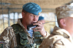 СБУ организовала доставку для российского генерала. Что ему привезли?