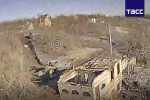 Минобороны показало кадры уничтожения спрятанной возле домов техники ВСУ в Курской области