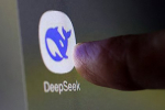   DeepSeek    Huawei