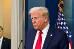 Трамп выразил скорбь по погибшим в авиакатастрофе в Вашингтоне россиянам