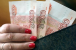 Россиянка потратила на себя миллионы рублей из перечисленных ребенку участника СВО выплат