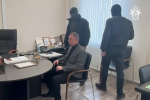 Задержание главы Северодонецка в ЛНР за бандитизм попало на видео